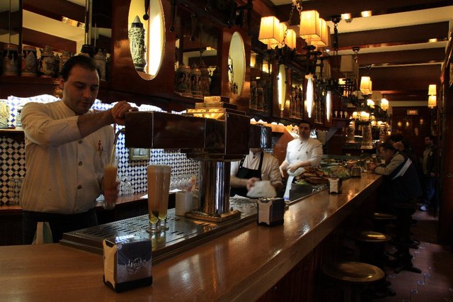 20081123_barcelonatrip_20_bar_el_vaso_de